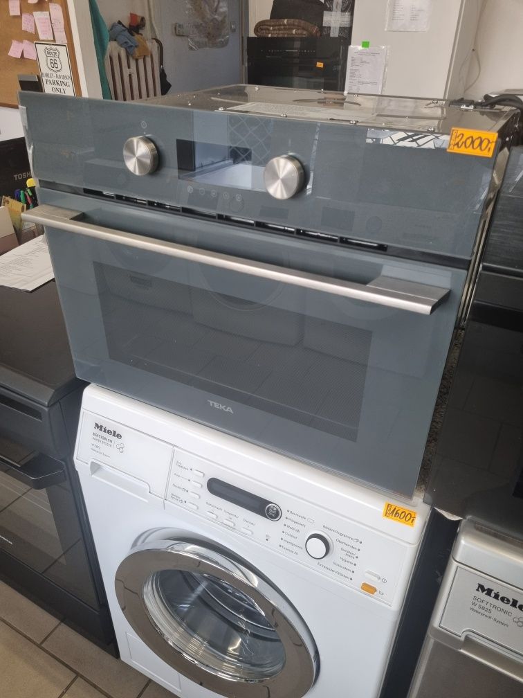 Piekarnik kompaktowy z funkcją mikrofali Teka HLC8440CST szary