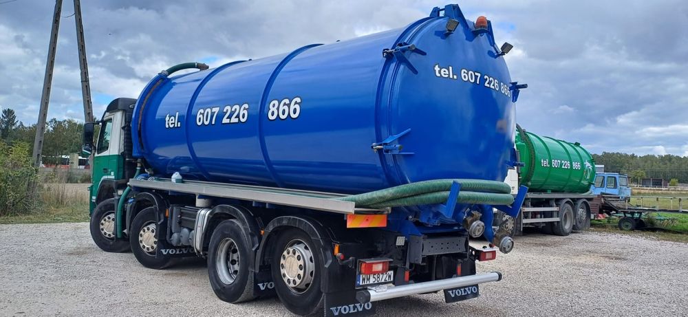 Volvo FM 410 z 2013roku  8x2 asenizacyjny