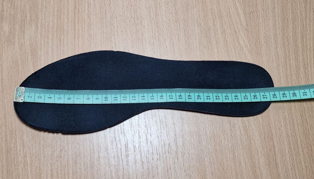 Мужские сороконожки бутсы Puma (43 размер)