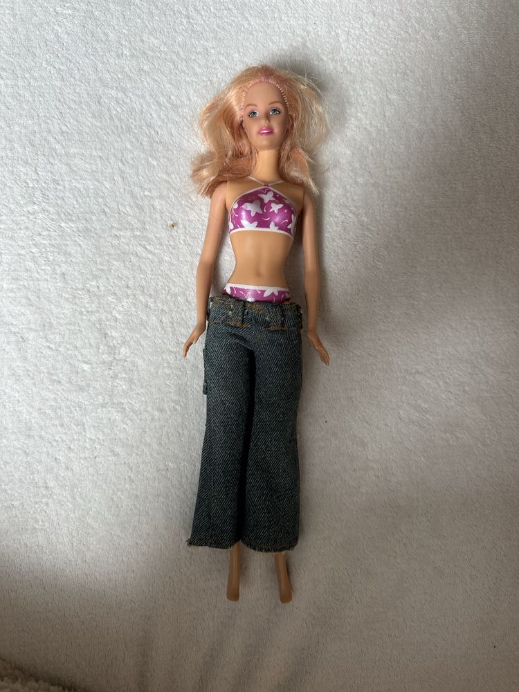 Lalka Barbie w stroju kąpielowym