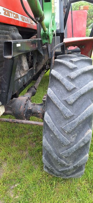 Zetor 12145 z ładowaczem czołowym