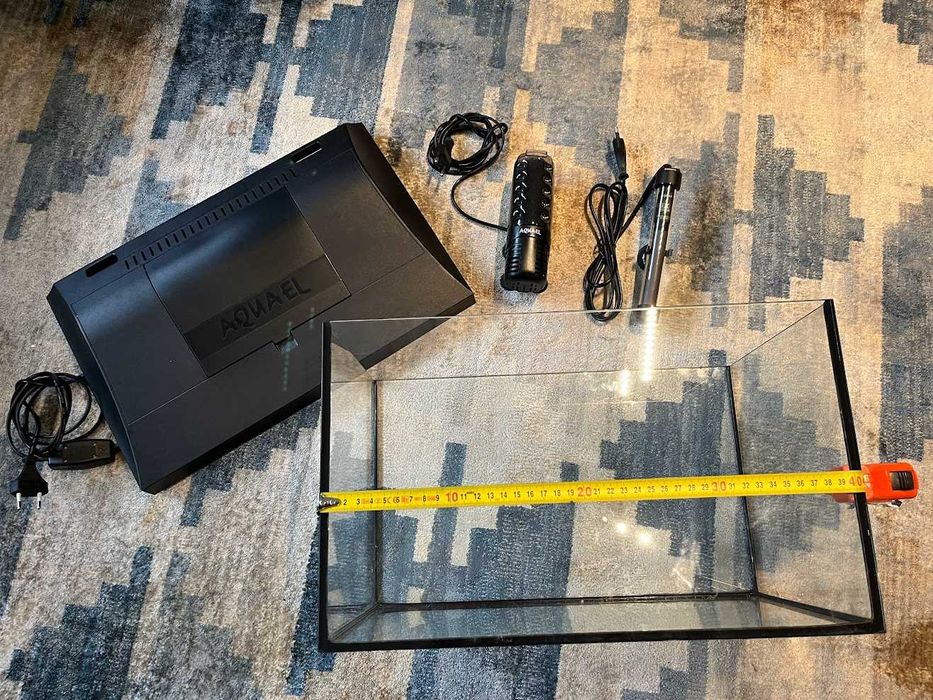 Akwarium Aquael zestaw nowy, 25l/pokrywa, lampa, grzałka, filtr/