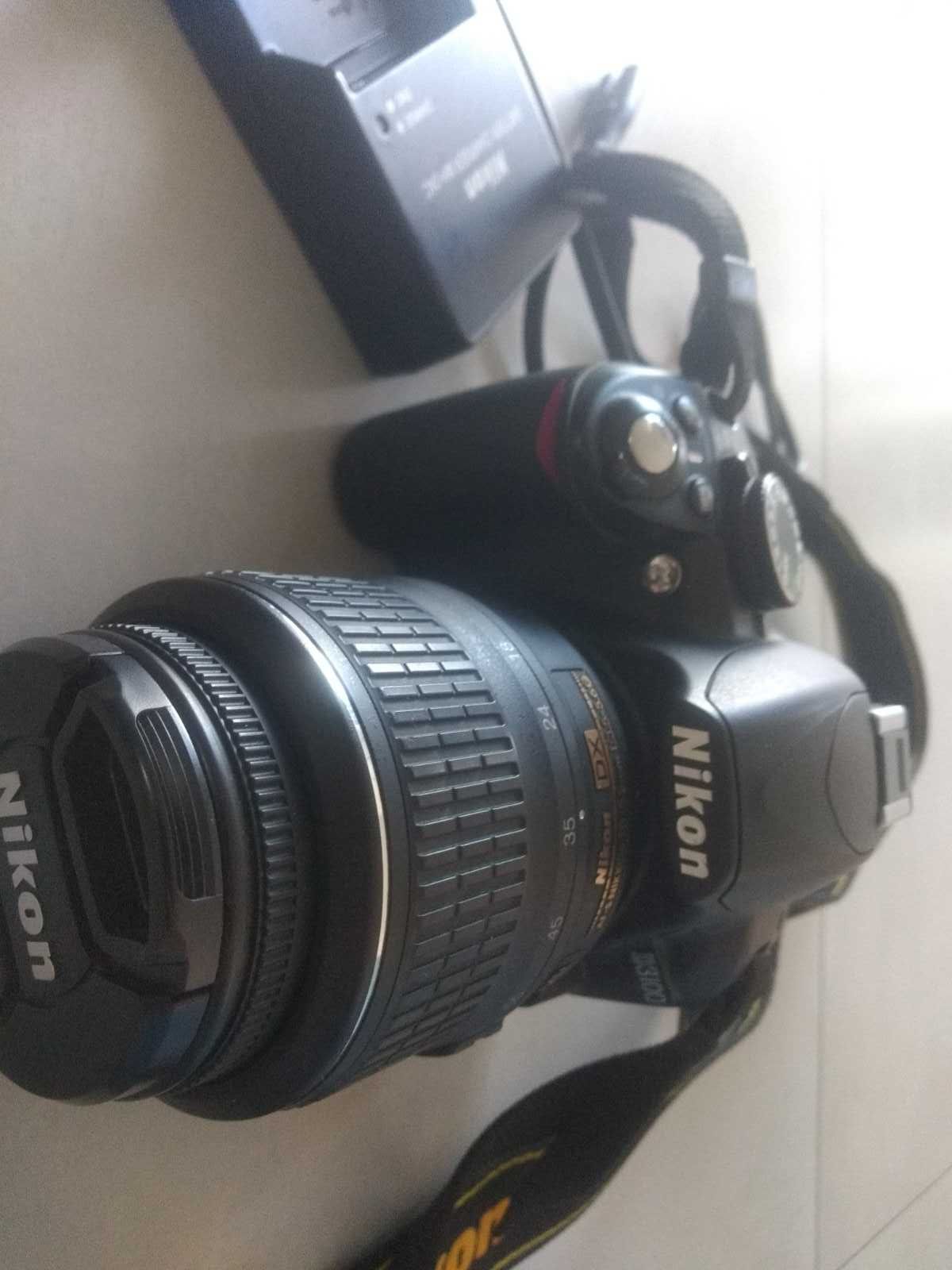 Nikon D3100 com bolsa de transporte