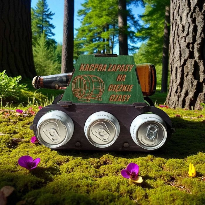 Drewniany Czołg na Piwo z Grawerem - Prezent dla Taty, Chłopaka, Wujka