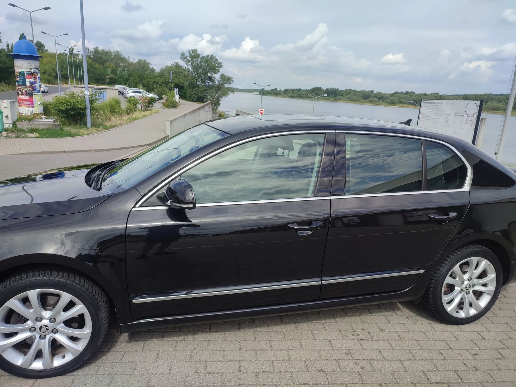 Skoda Superb Skoda Superb 2.0 TDI Platinium 4x4 DSG , 170kM