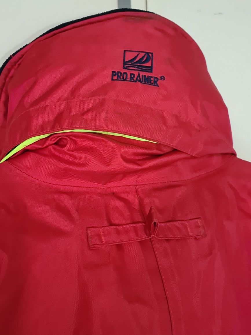 Pro Rainer Ocean Jacket
Desportos Náuticos
Impermeável, respirável, co