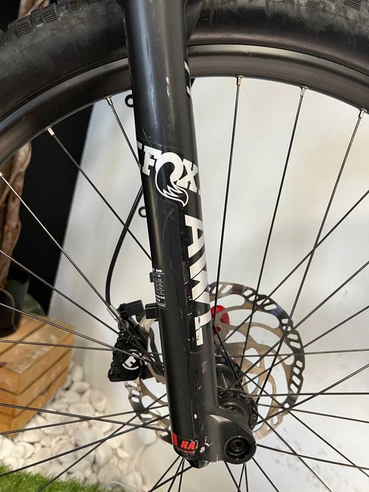 Rower elektryczny full CUBE STEREO HYBRID 120 RACE 750 rozmiar L