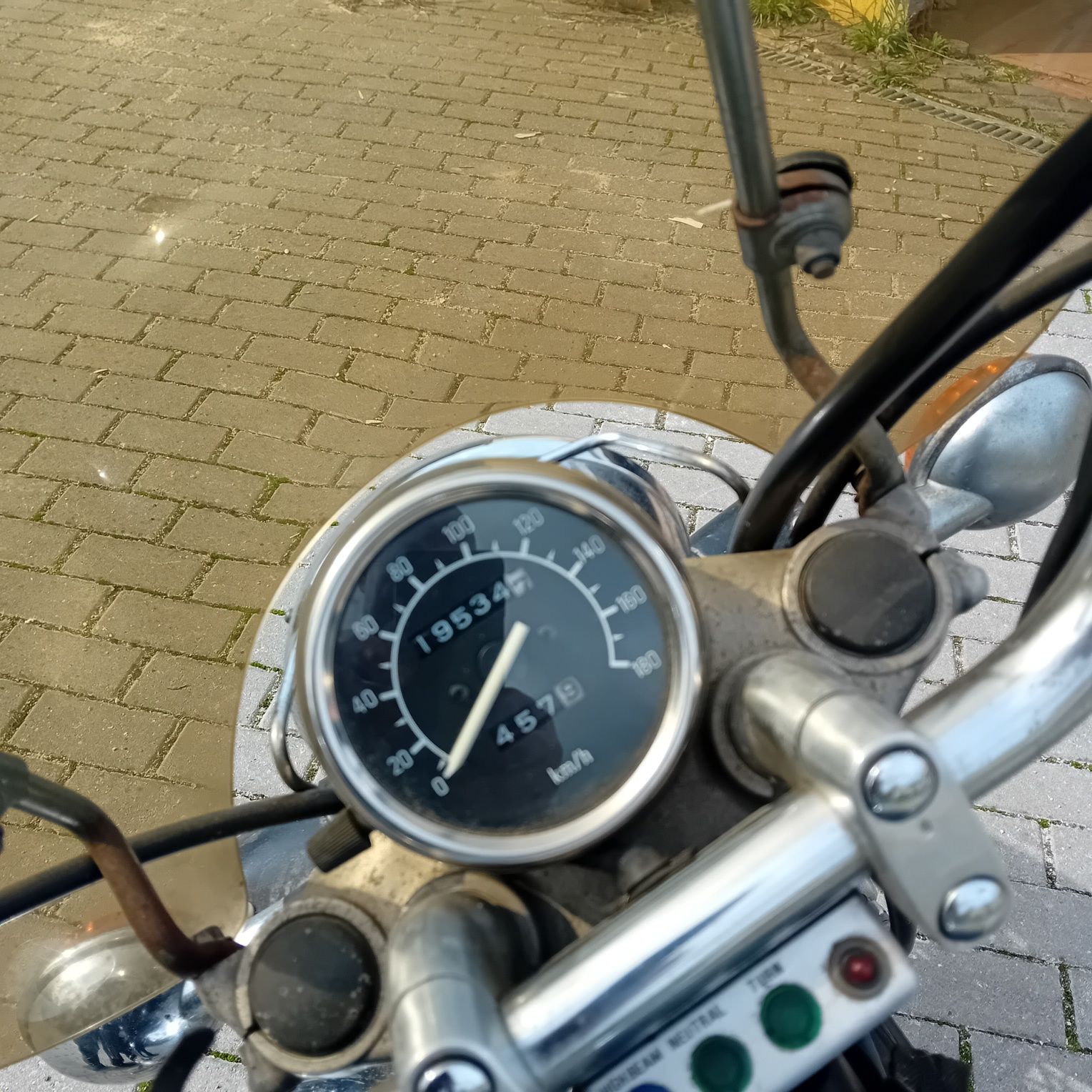 Vendo moto yamaha