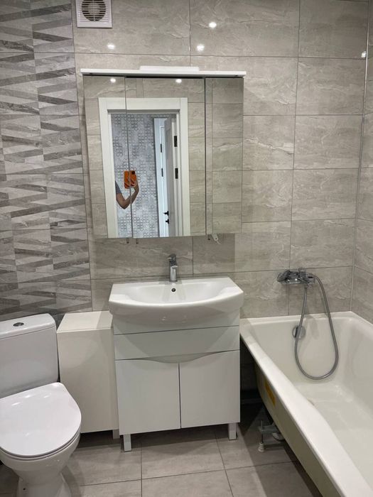 Оренда сучасної квартири на Площі Ринок.