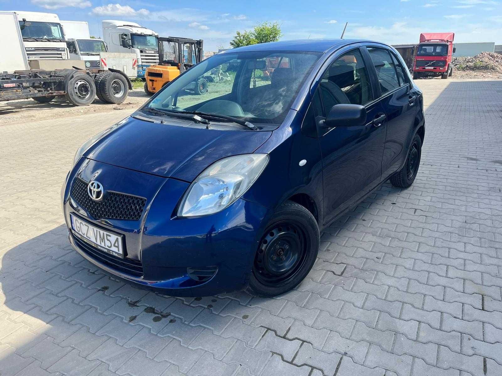 Toyota Yaris 1.4 dizelek klima 2008r.