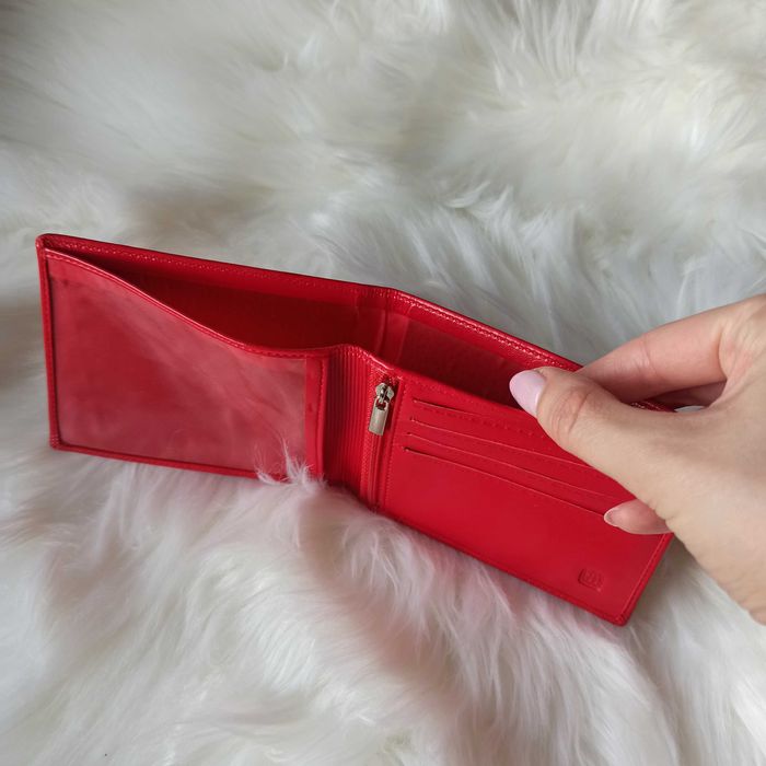 Cienki czerwony portfel etui na karty wizytówki Wilmar