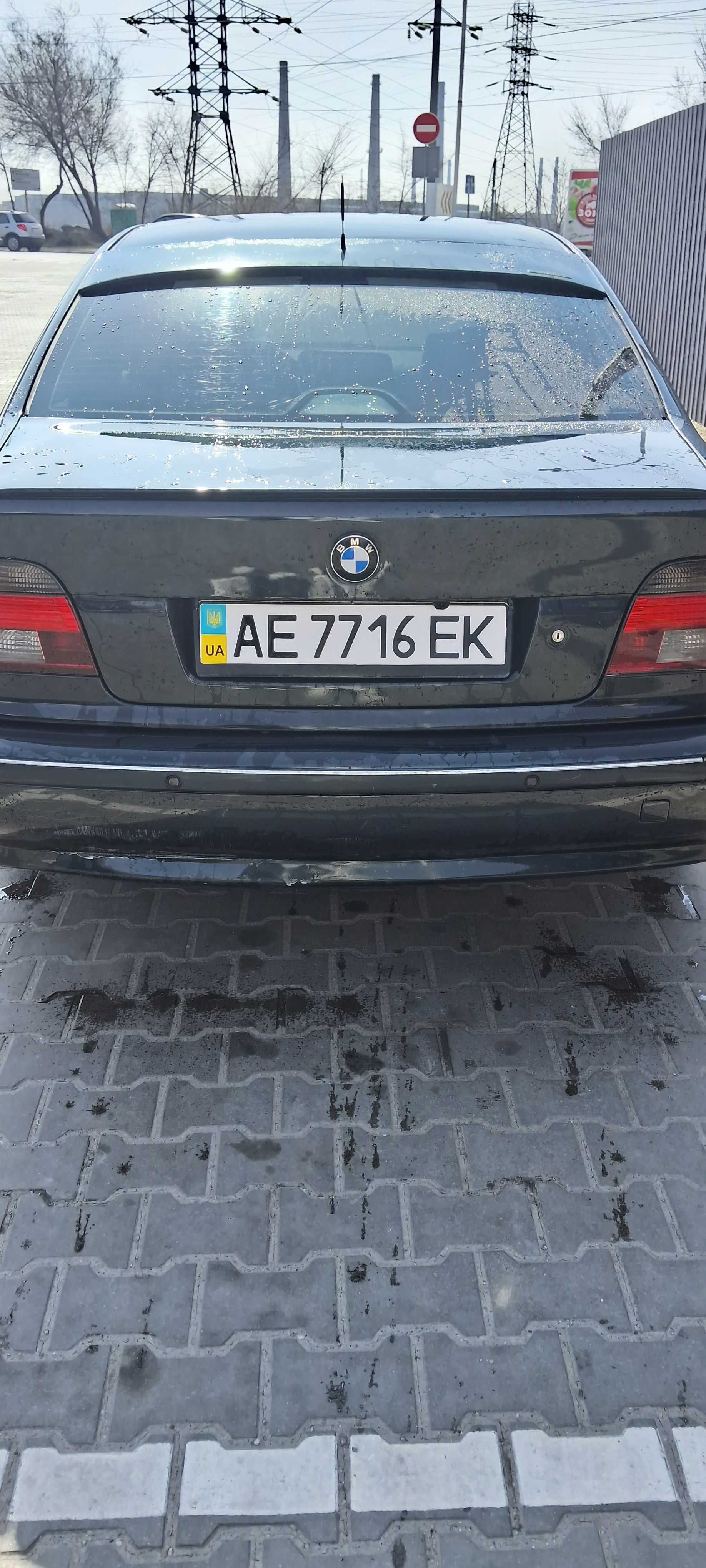 Продам BMW е39. Хозяин.