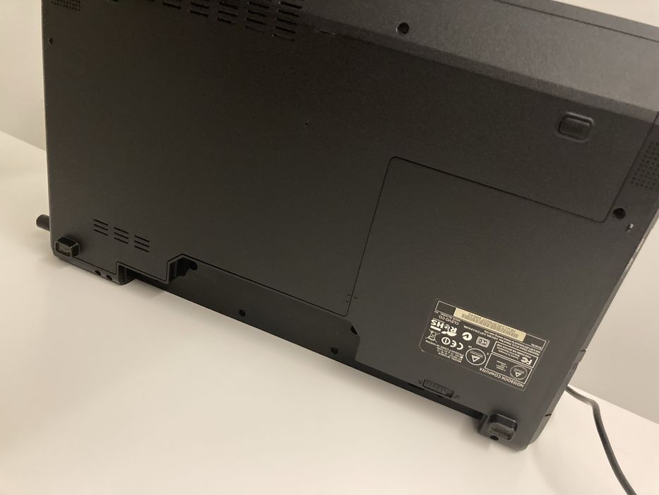 Portatil Clevo w150er