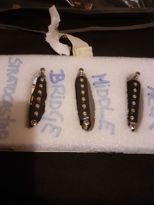 Pickups  mim 1991 stratocastet