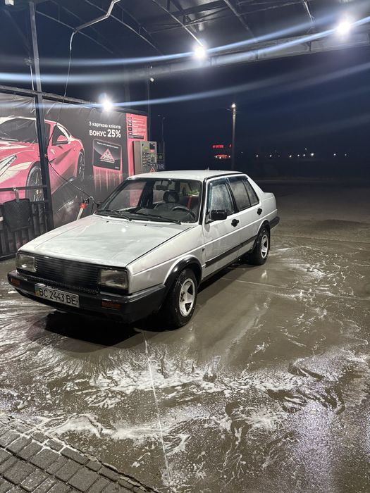 Volkswagen Jetta 2