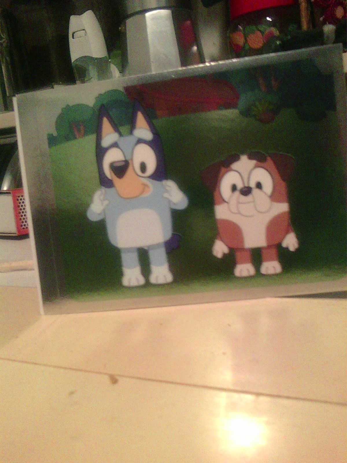 cromo prateado bluey vamos  brincar juntos panini 163
