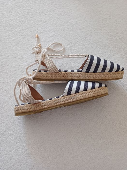Espadryle wiązane Pieces 38 39 sznurowane espadryle sandały