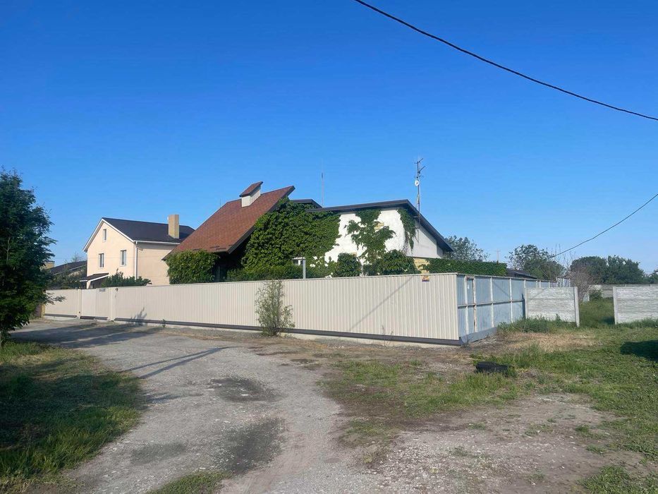 Продам участок в пос.Обуховка