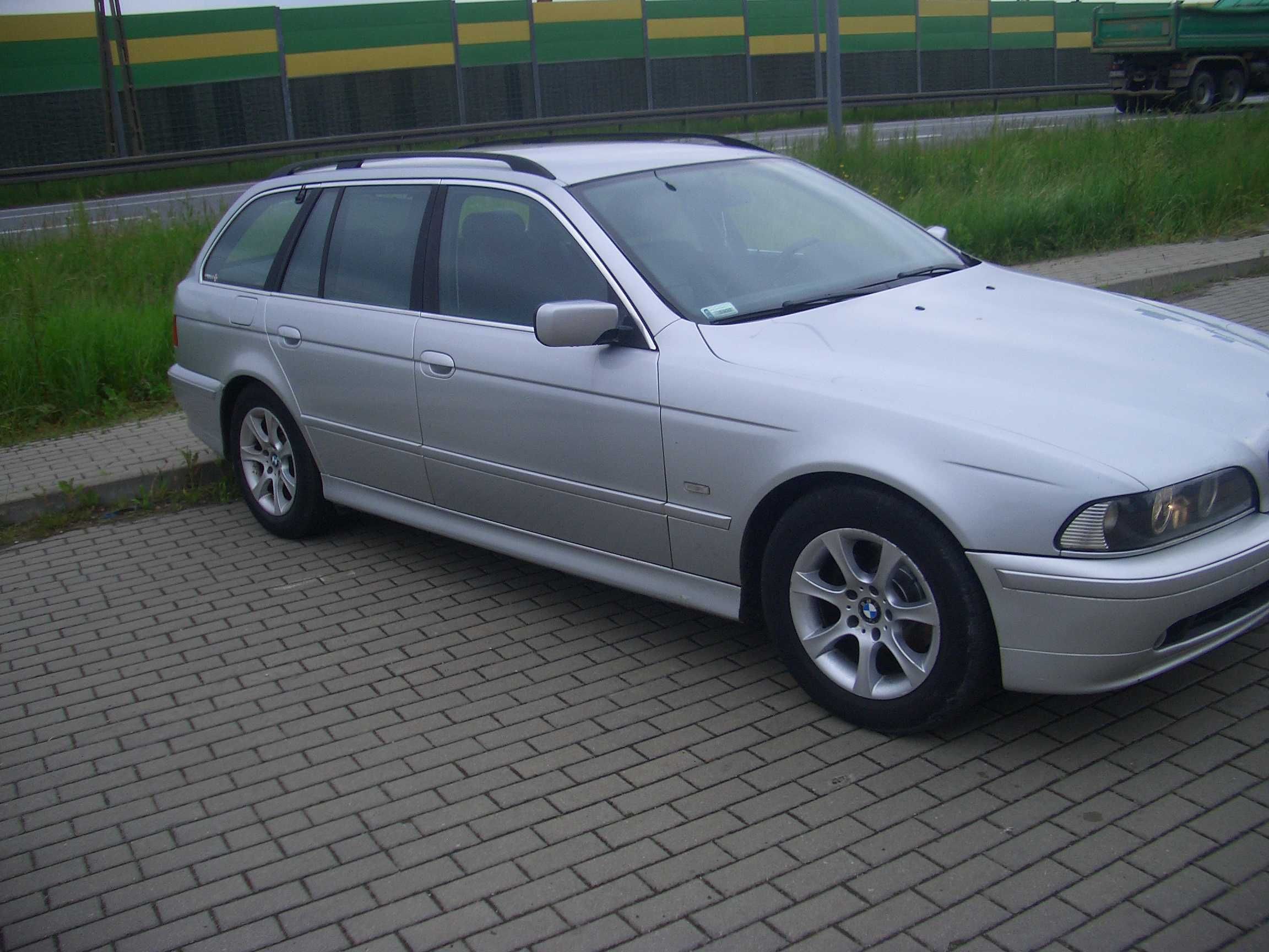 BMW 525  idealny 2.5 D 3-lata w Polsce