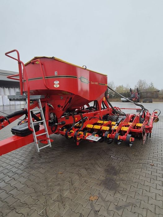 Agregat uprawowo-siewny Vaderstad Spirit 400S rok produkcji 2017