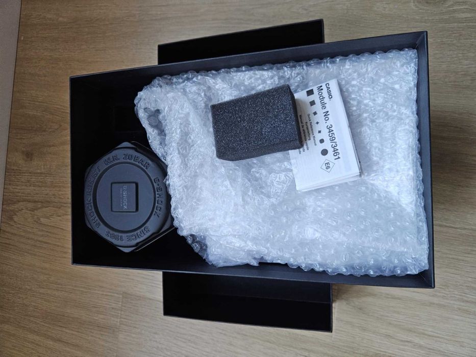 Casio G-Shock Limited Edition (500 szt na świecie) GMW-B5000GDLTD-1ER