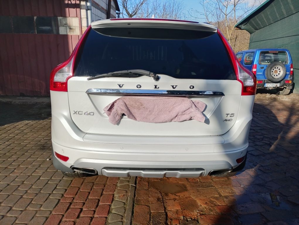 Volvo XC 60 T5 AWD