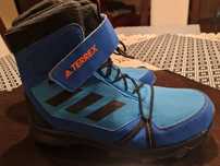 Buty zimowe Terrex Adidas rozmiar 38 i 2/3