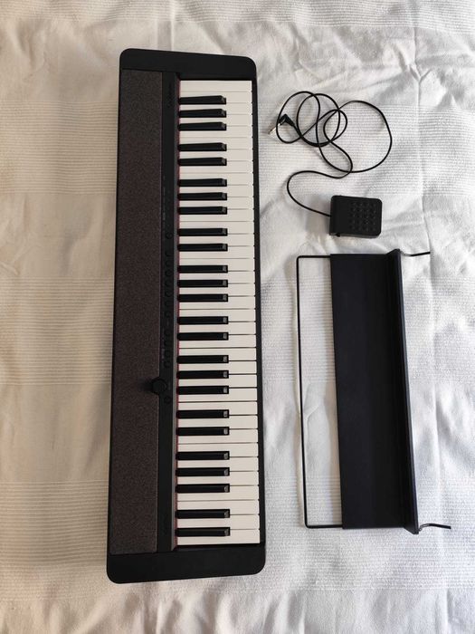 Piano Casio CT-S1 (como novo, na sua caixa)