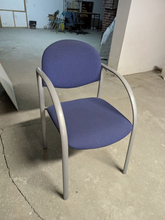 Krzesła używane w dobrym stanie