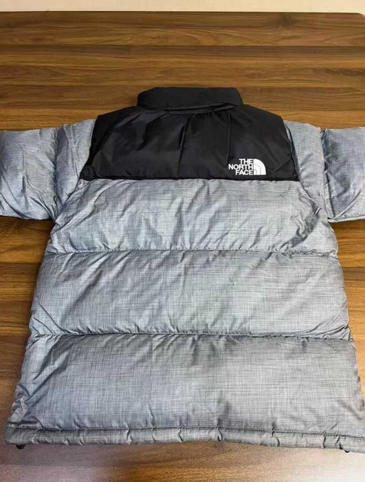 Puchówka The North Face w szaro-czarnej wersj/XL