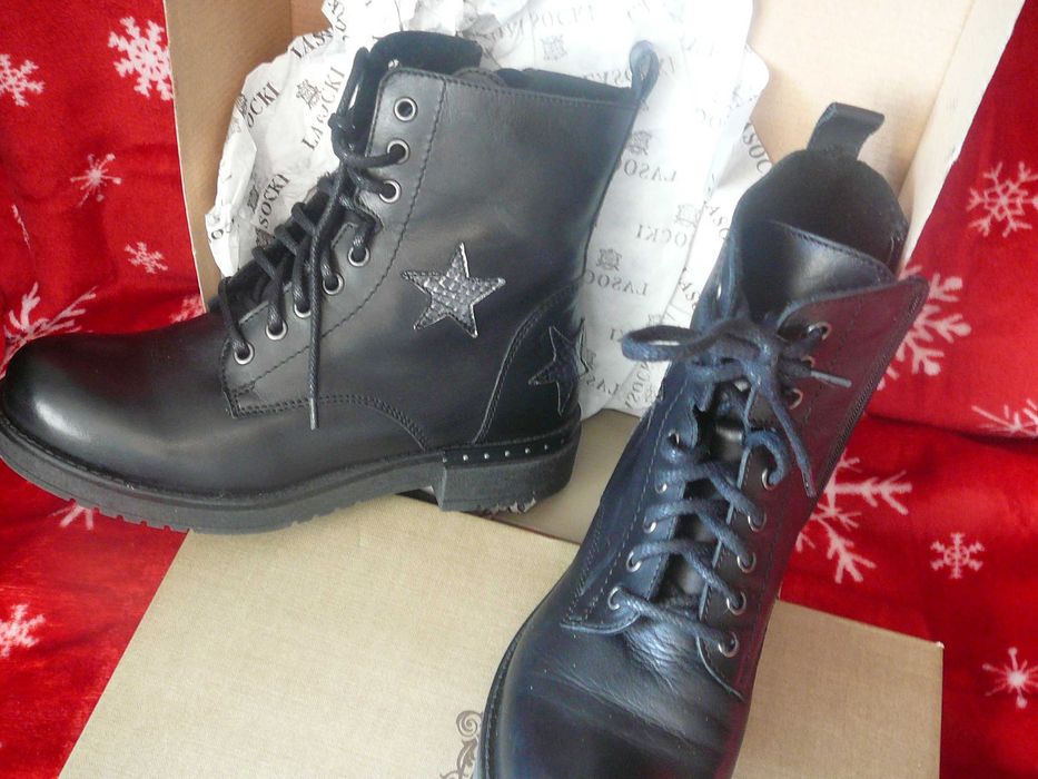 Trapery Lasocki skóra naturalna  czarne 37  wewn. 24,5 cm Nowe