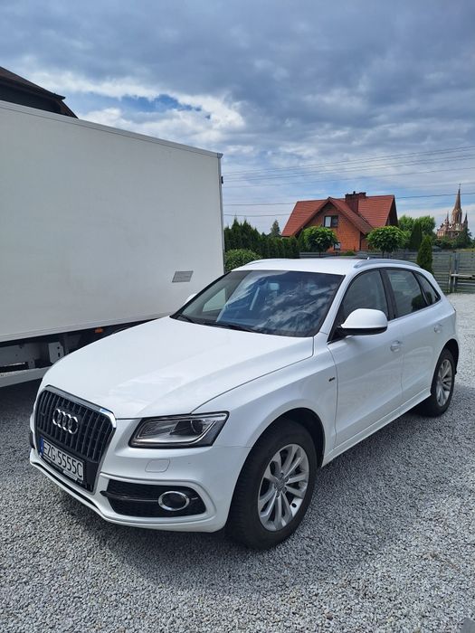 Audi Q5  2.0 TDI 190 KM  QUATRO  S-line  Salonowa