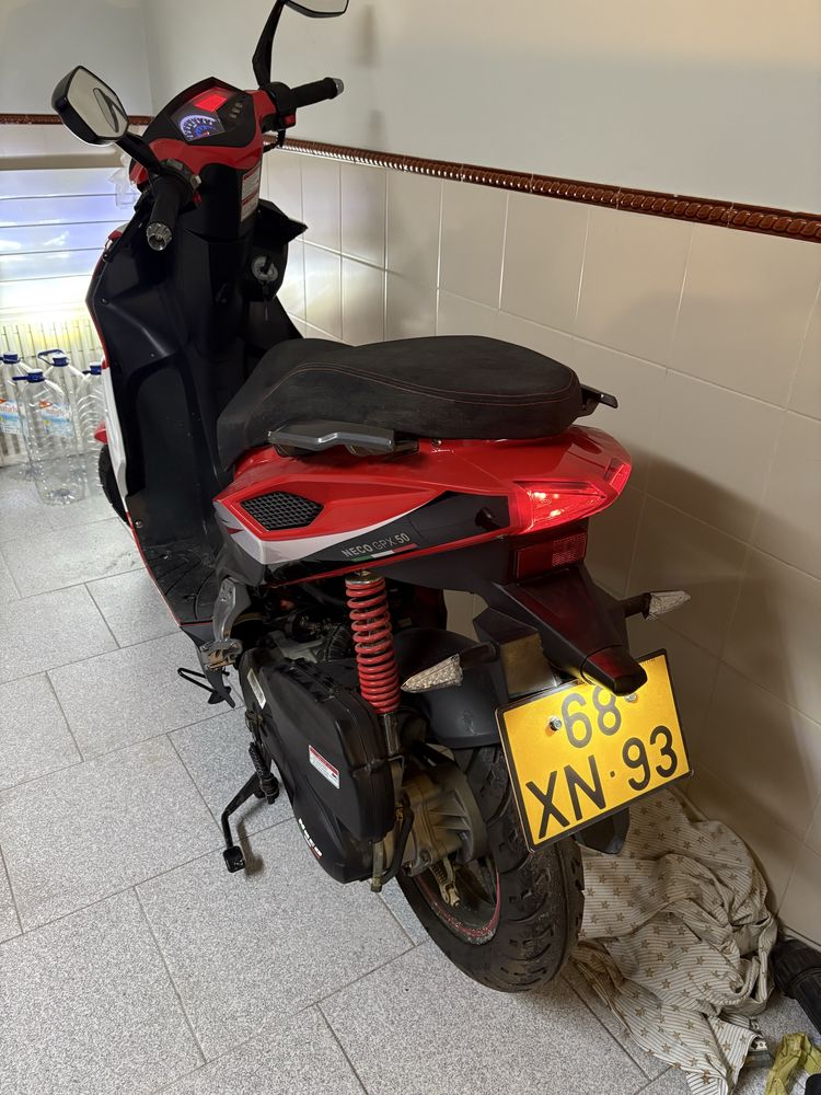 Scooter 50 cc - Rigorosamente Novas - só tem 70 Kilometros