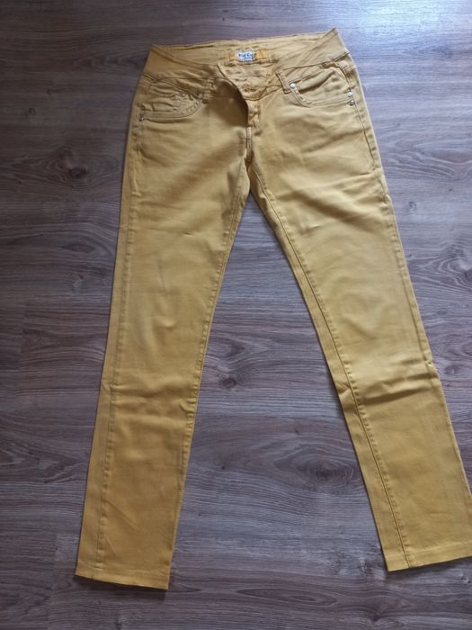 Spodnie biodrowki r.38, z metki 30