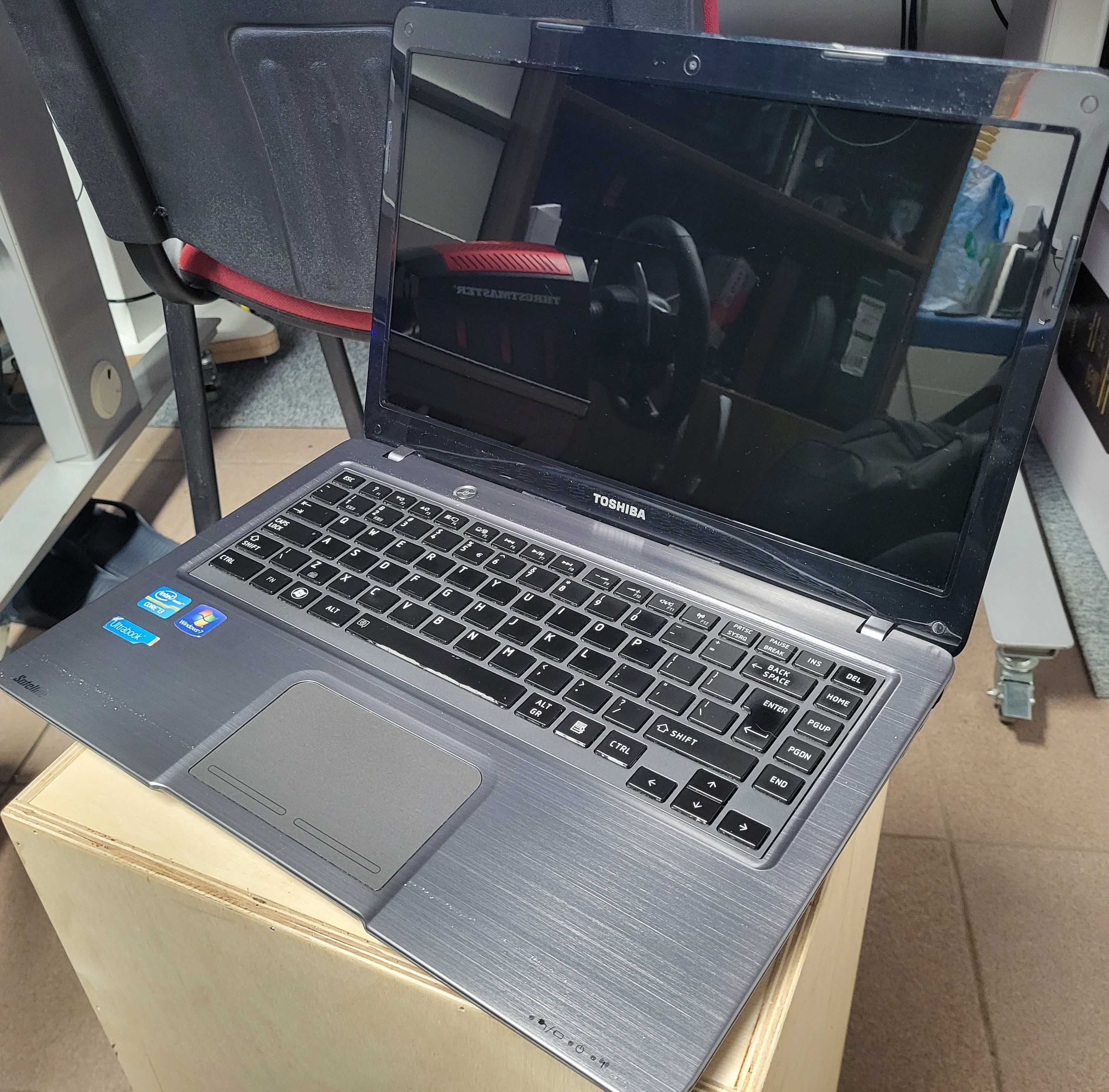 laptopy Dell i Toshiba i3, ram, ssd