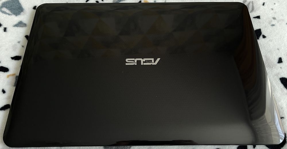Ноутбук ASUS X555LN (X555LN-XO031D)