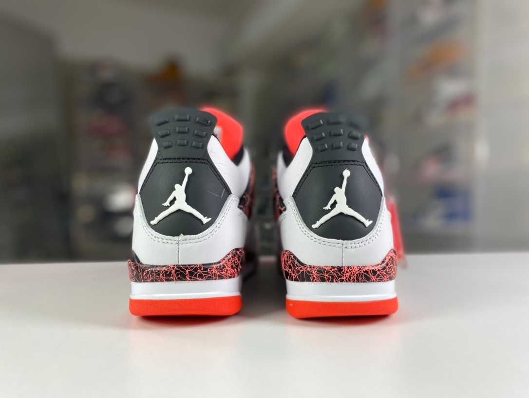 Air Jordan 4 Hot Lava