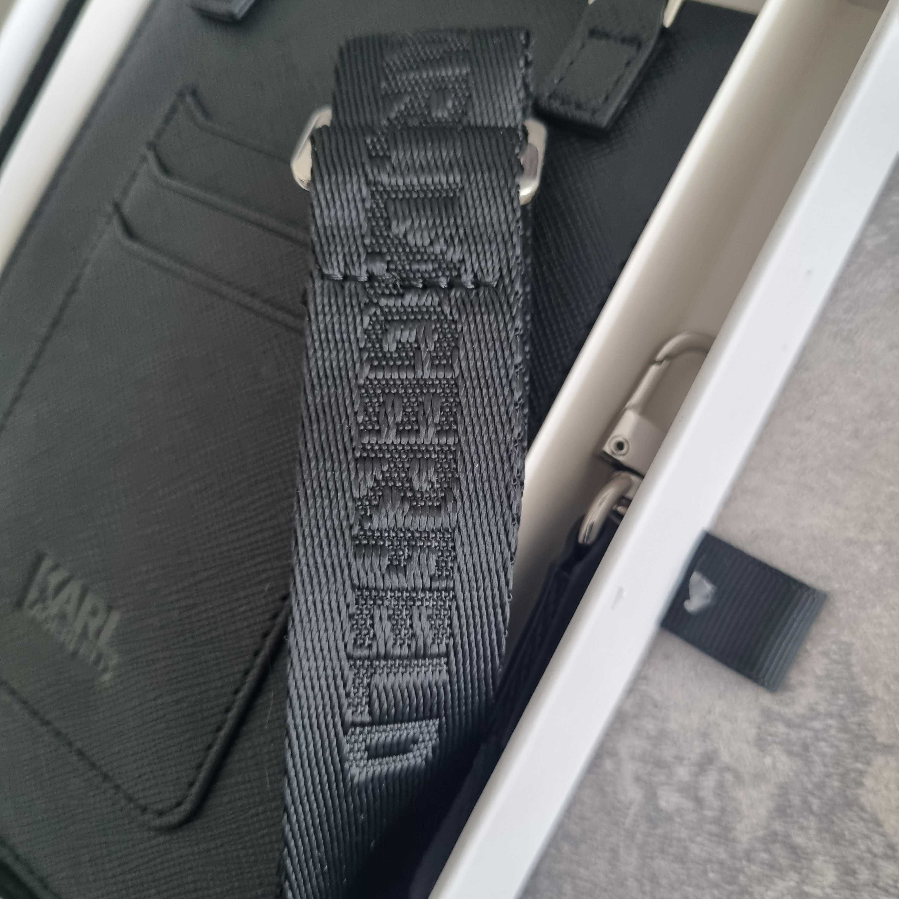 Etui torebka na telefon Karl Lagerfeld
