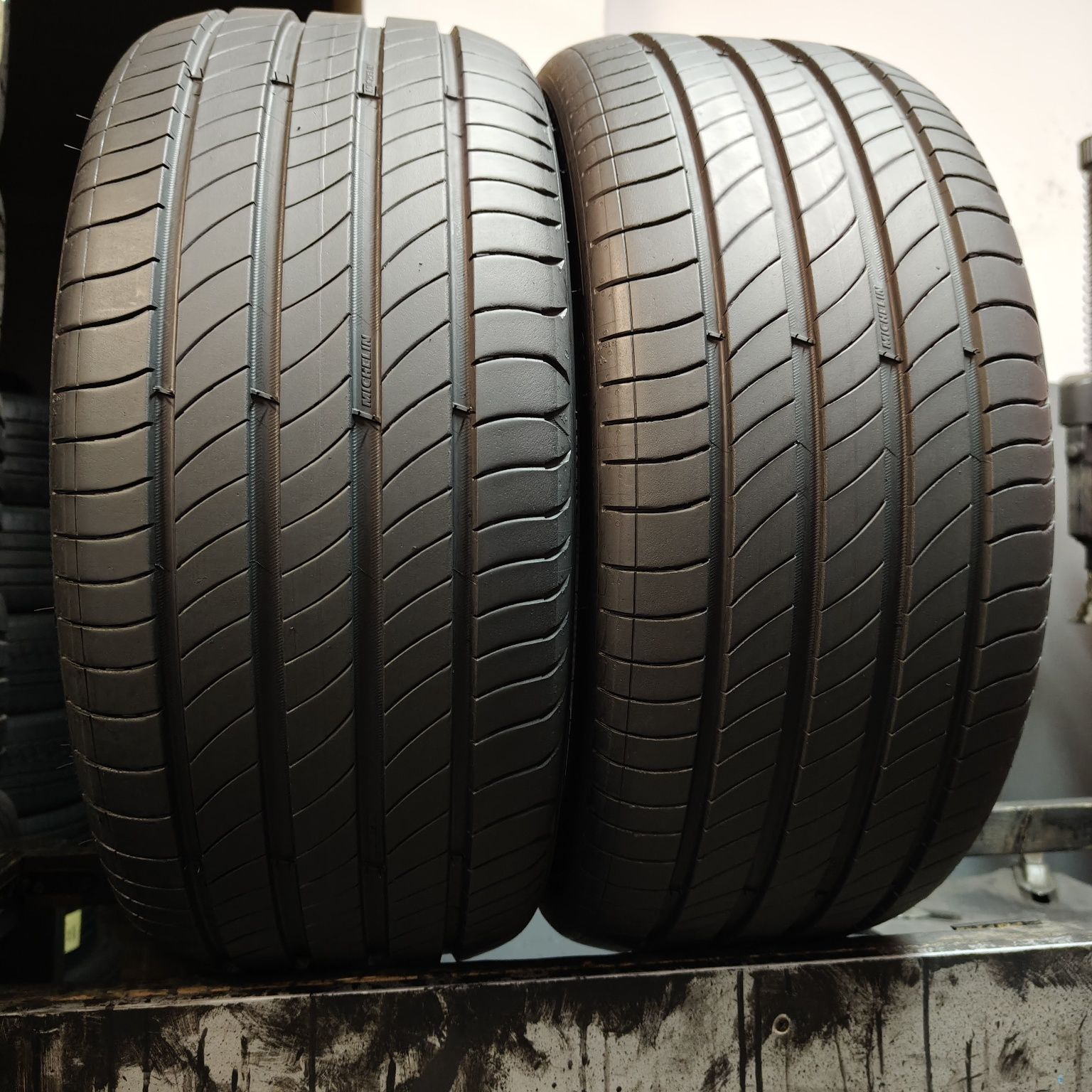 225/40/18 XL Sprzedam parę opon letnich Michelin