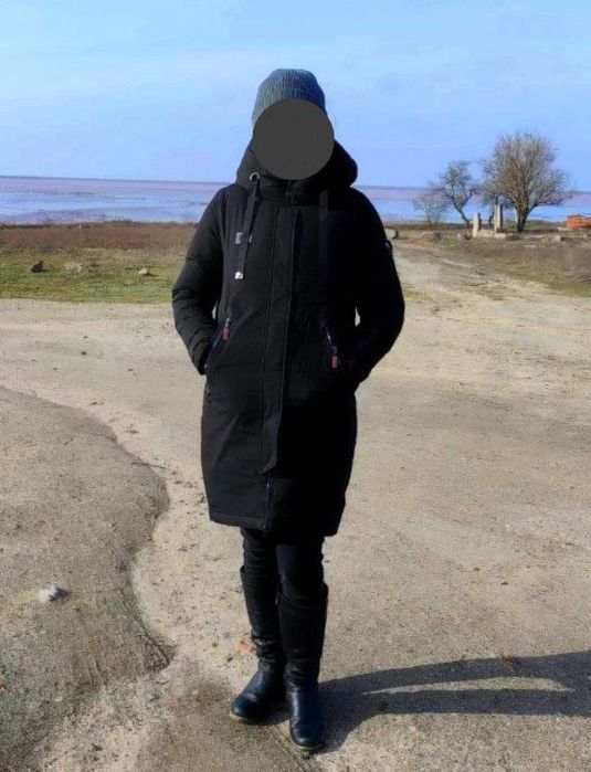 Продам зимову жіночу куртку (парка)