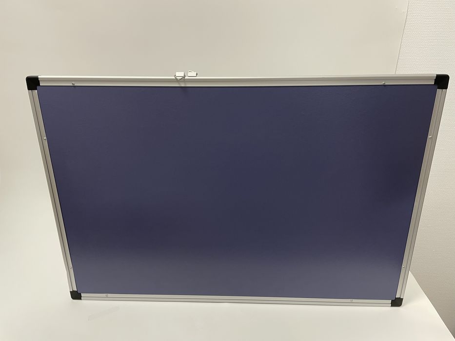 Tablica sucho scierna magnetyczna z akcesoriami 60x90