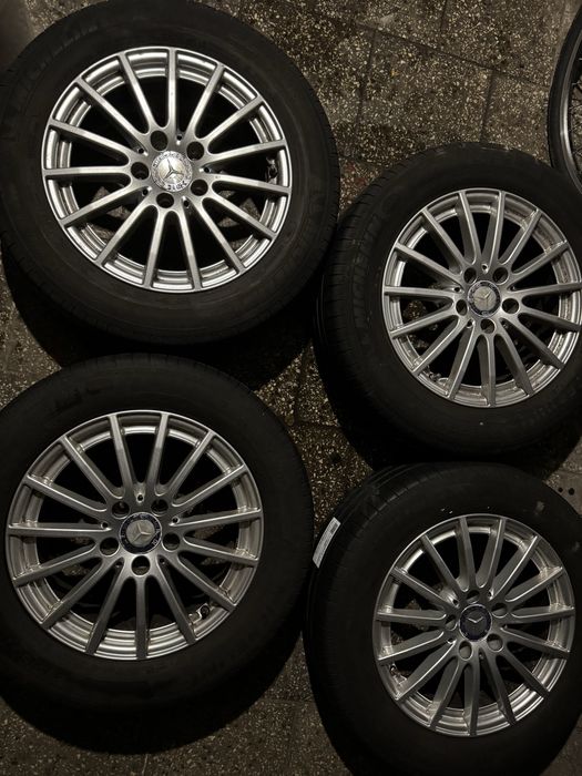 Felgi z Oponami do Mercedesa 16 Cali