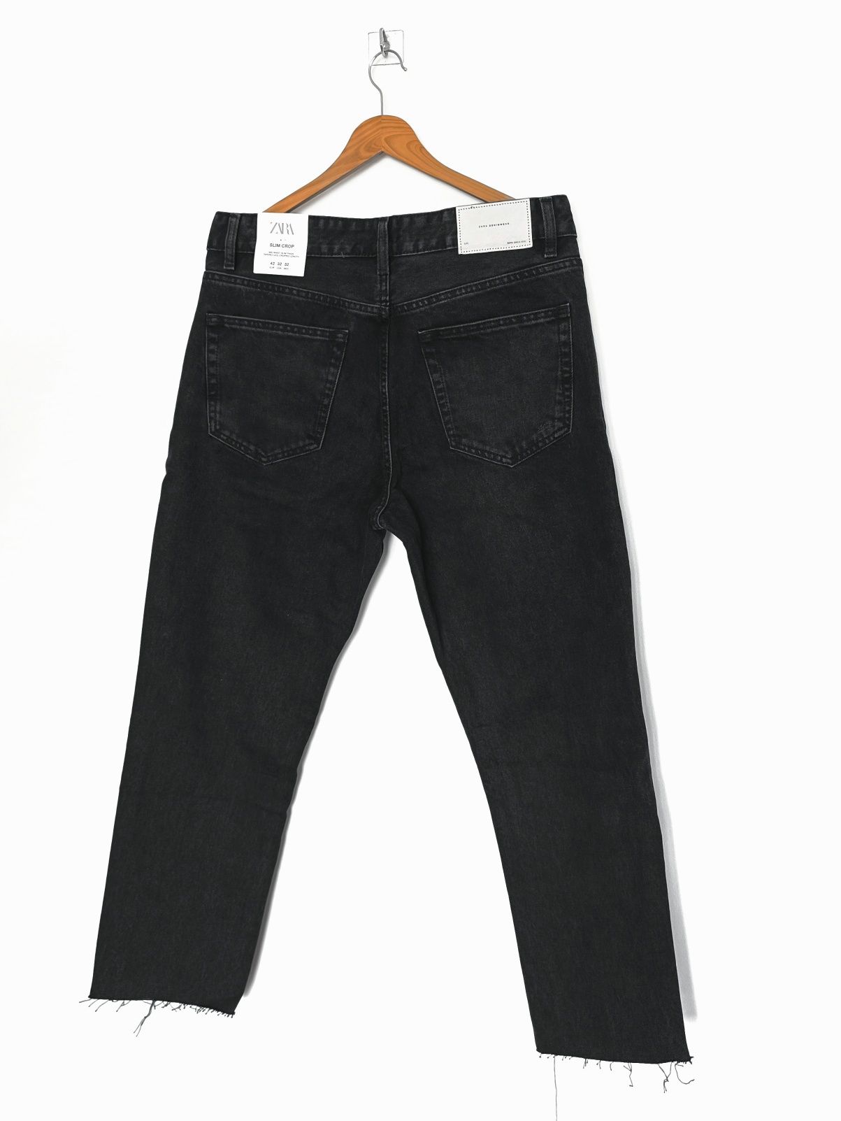 Spodnie jeansowe męskie z przetarciami o kroju Slim Crop | Zara EUR42