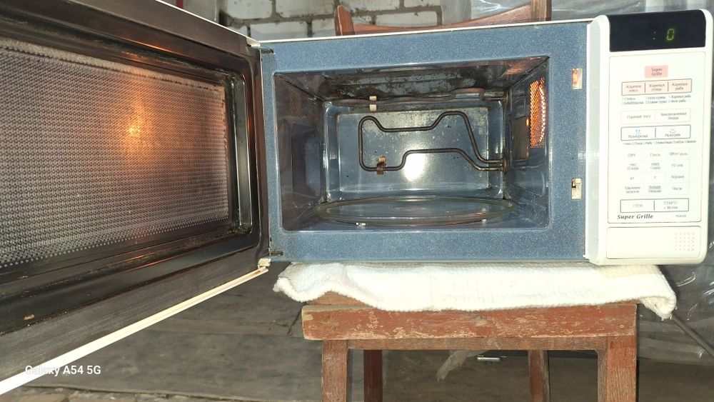 Микроволновая печь гриль Samsung PG832R