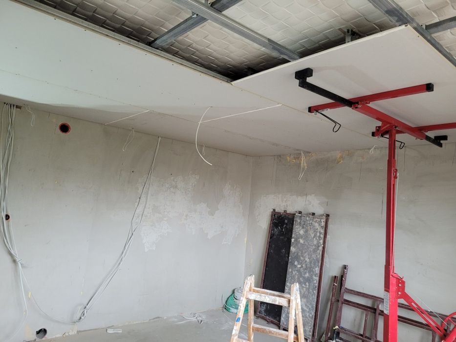 Szpachlowanie Malowanie