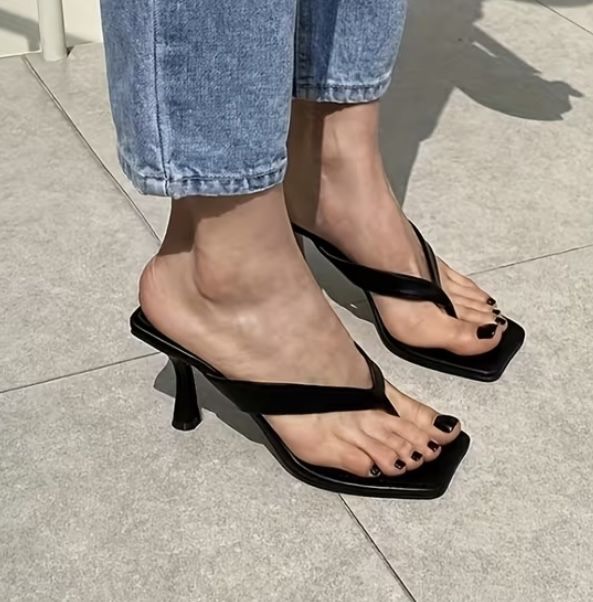 Мюлі на підборах