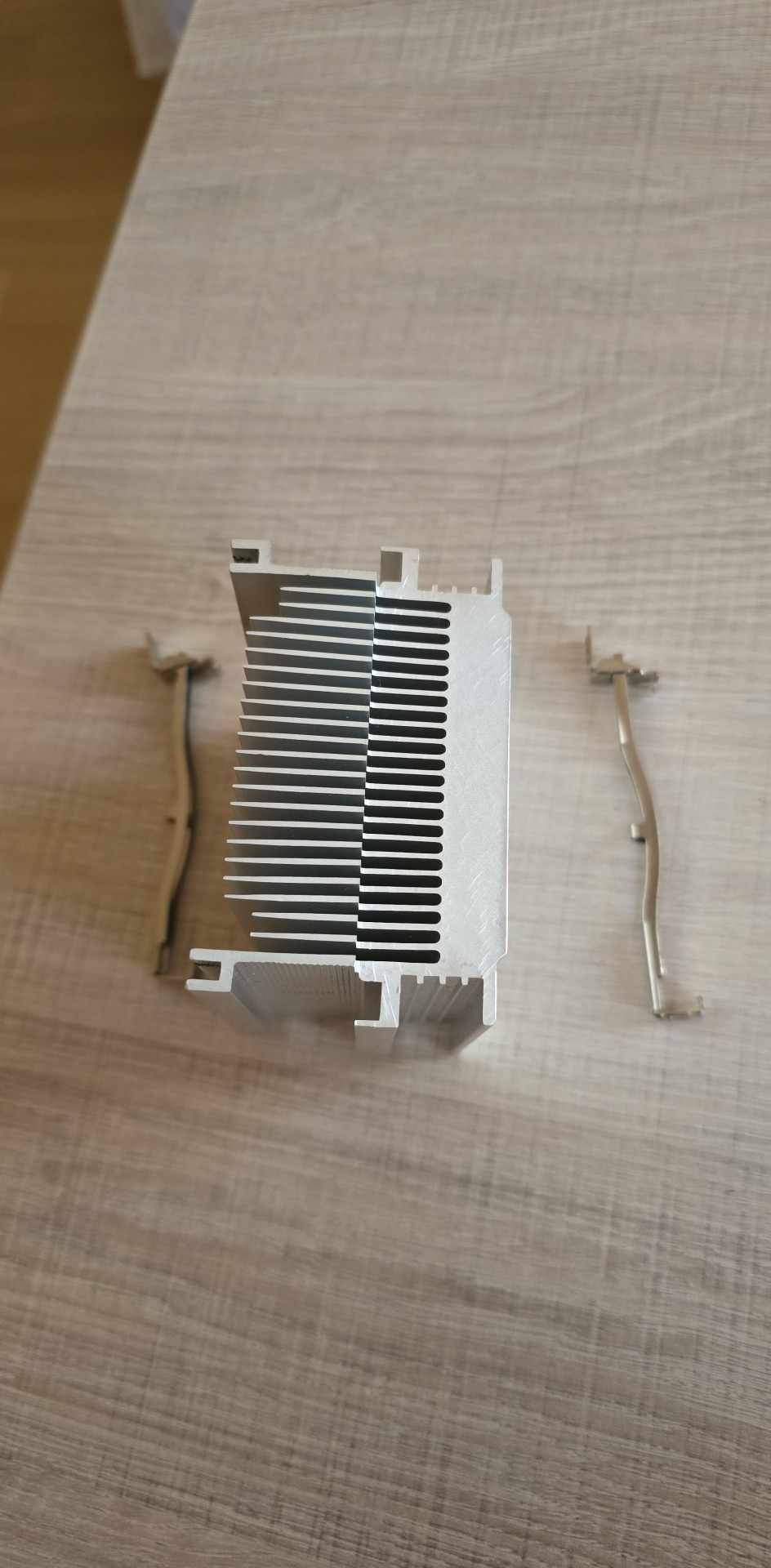 Radiator procesora pod socket 478