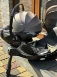 Автокрісло Cybex Cloud T i-Size та Base Z2
