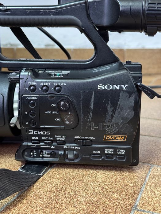Câmera Sony HVR-Z7E + Acessórios