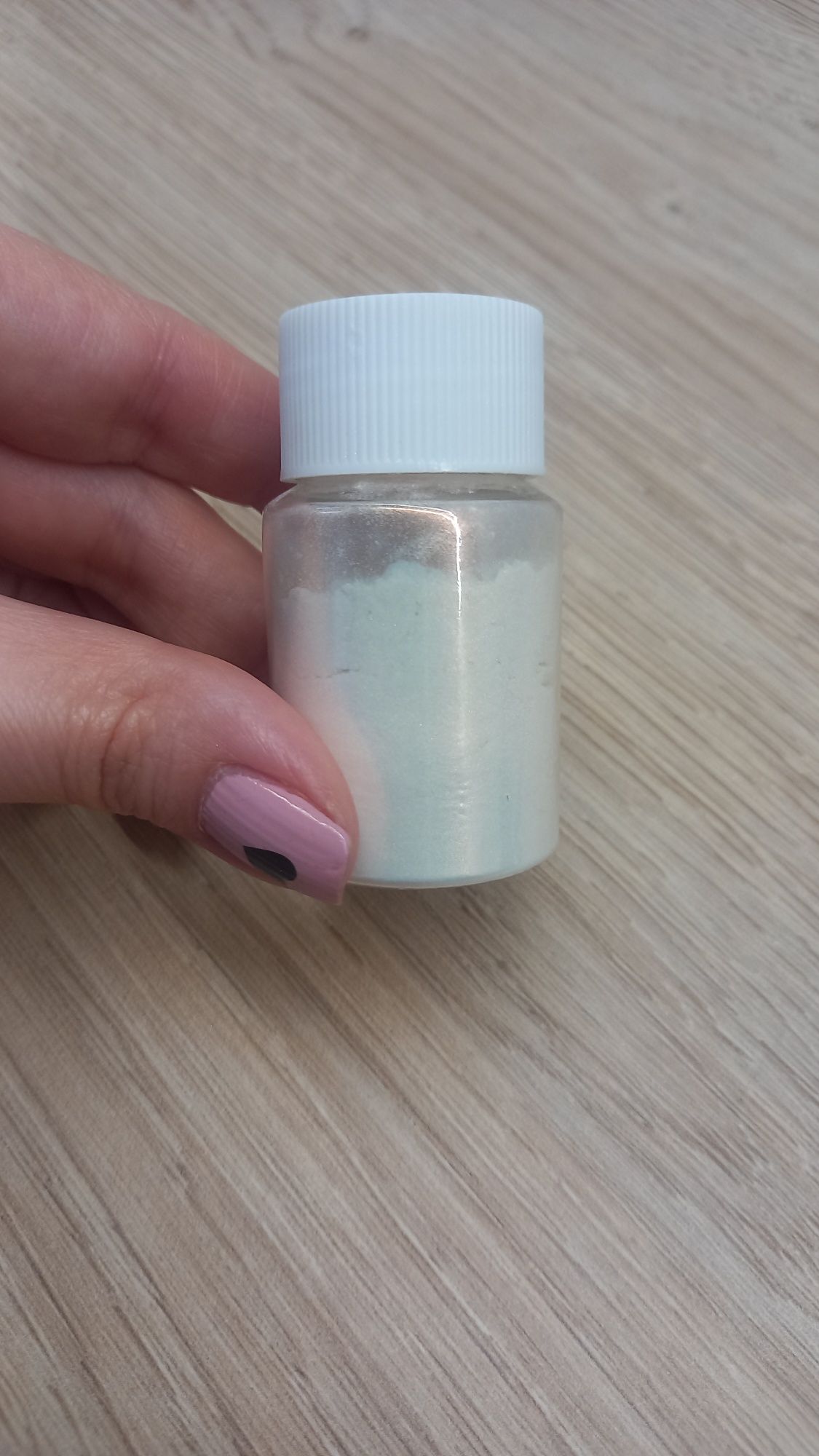 10g pyłek do zdobienia paznokci hybrydy, żele
